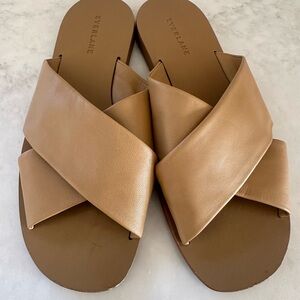 Everlane Women's Tan Leather Cross Over Sandals